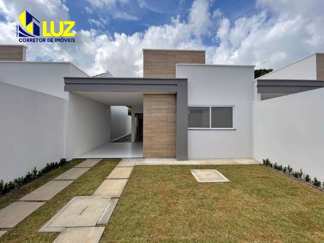 #CP001 - Casa para Venda em Eusébio - CE