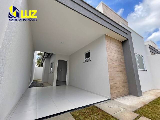 #CP001 - Casa para Venda em Eusébio - CE