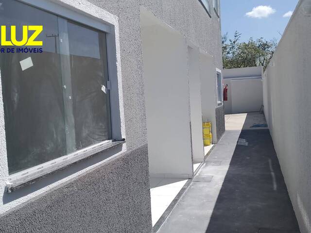 Apartamento para Venda em Pacatuba - 4