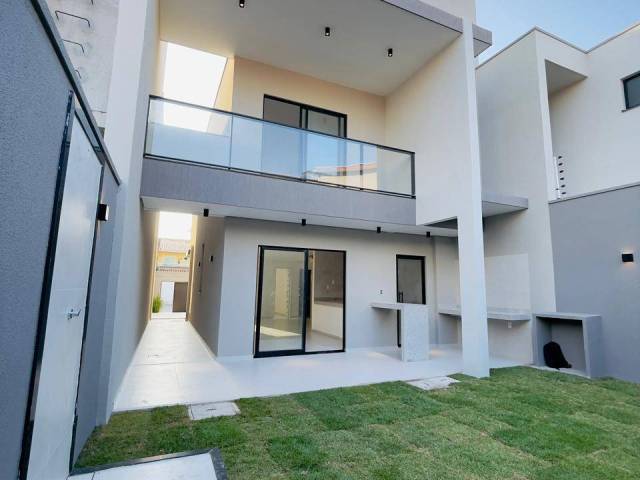 #CD061 - Casa para Venda em Fortaleza - CE - 1