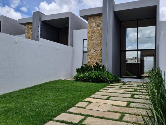 #CP027 - Casa para Venda em Eusébio - CE