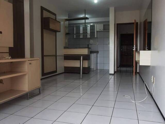 Apartamento para Venda em Fortaleza - 5